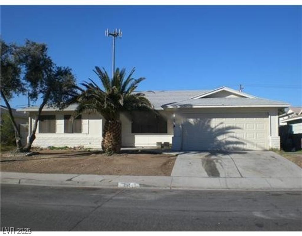 332 Huntly Road, Las Vegas, NV 89145