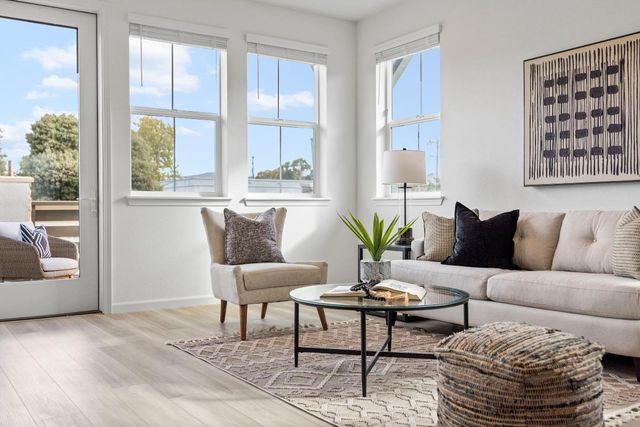 3775 Castro Valley Boulevard, Castro Valley, CA 94546