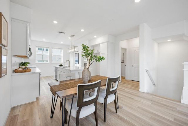 3775 Castro Valley Boulevard, Castro Valley, CA 94546