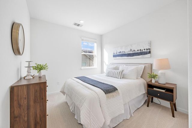 3775 Castro Valley Boulevard, Castro Valley, CA 94546