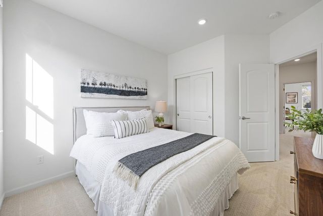 3775 Castro Valley Boulevard, Castro Valley, CA 94546