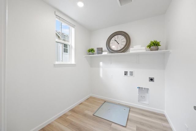 3775 Castro Valley Boulevard, Castro Valley, CA 94546