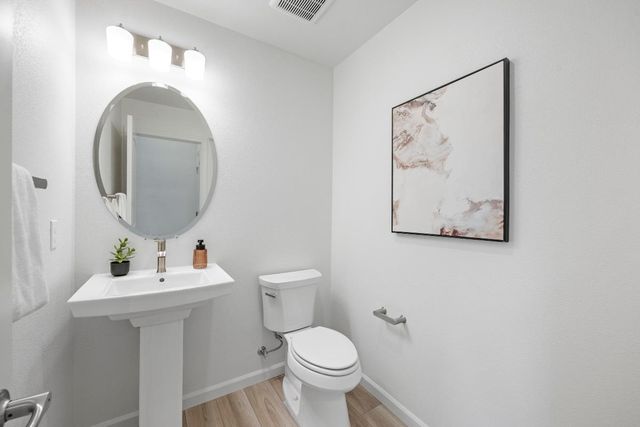 3775 Castro Valley Boulevard, Castro Valley, CA 94546