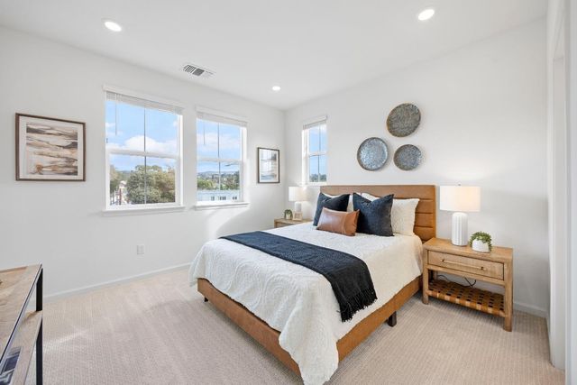 3775 Castro Valley Boulevard, Castro Valley, CA 94546