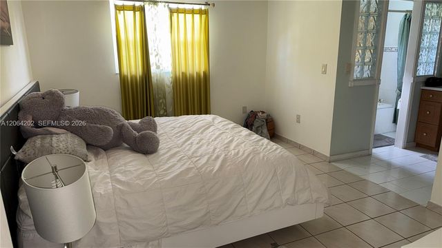 1542 SW 138th Court, Miami, FL 33184