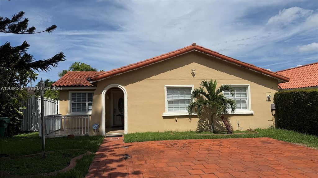 1542 SW 138th Court, Miami, FL 33184