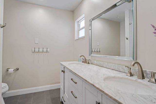 4000 N 36th Avenue, Hollywood, FL 33021