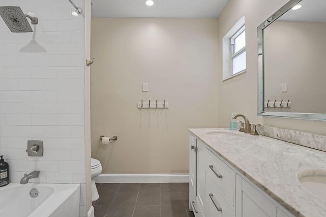 4000 N 36th Avenue, Hollywood, FL 33021