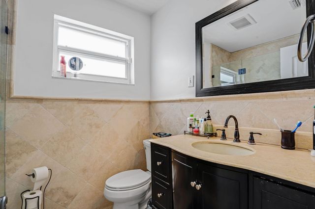 4000 N 36th Avenue, Hollywood, FL 33021