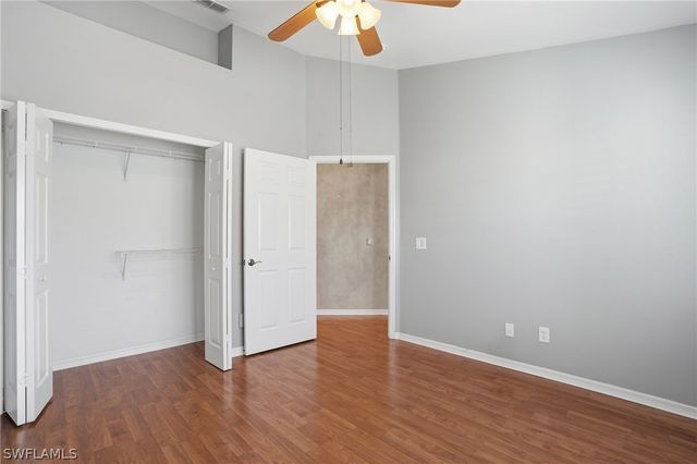 5944 Sand Wedge LN 1106, Naples, FL 34110