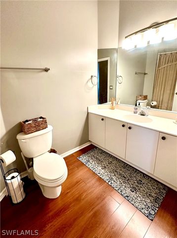 5944 Sand Wedge LN 1106, Naples, FL 34110