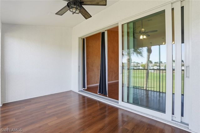 5944 Sand Wedge LN 1106, Naples, FL 34110