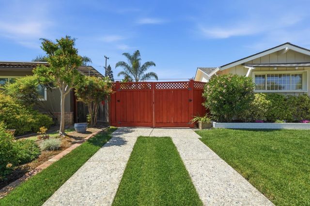 2611 Malaga Drive, San Jose, CA 95125