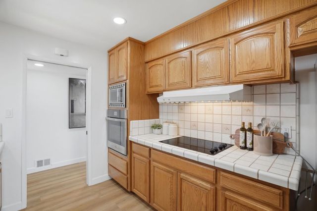 2611 Malaga Drive, San Jose, CA 95125