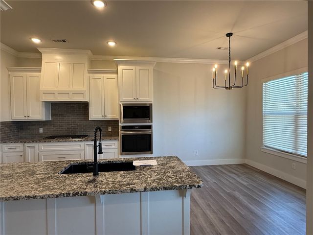 2105 Crandall Road, Pea Ridge, AR 72751