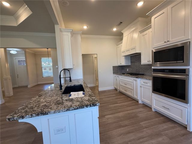 2105 Crandall Road, Pea Ridge, AR 72751