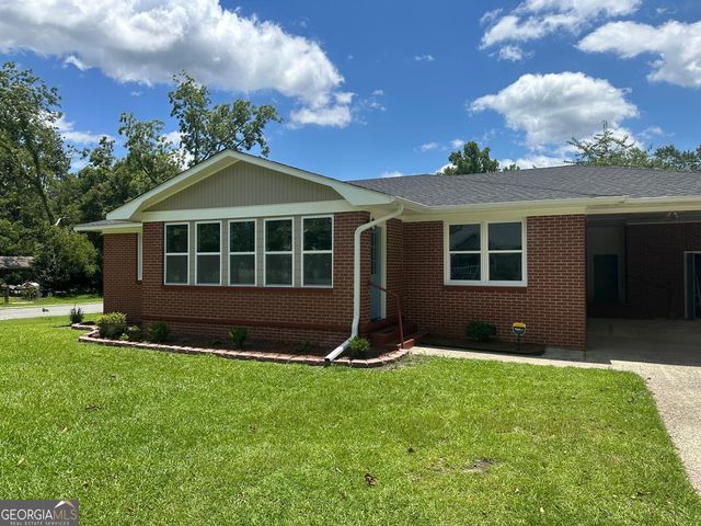 1300 Stonewall Street, Dublin, GA 31021