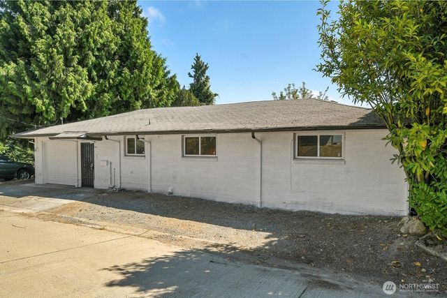 2328 Tacoma Avenue S, Tacoma, WA 98402