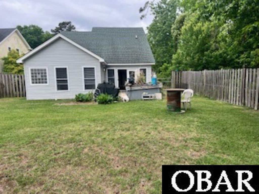 Image 3 of property listing at 109 Golden Jubilee Street Lot 9, Jarvisburg, NC 27947