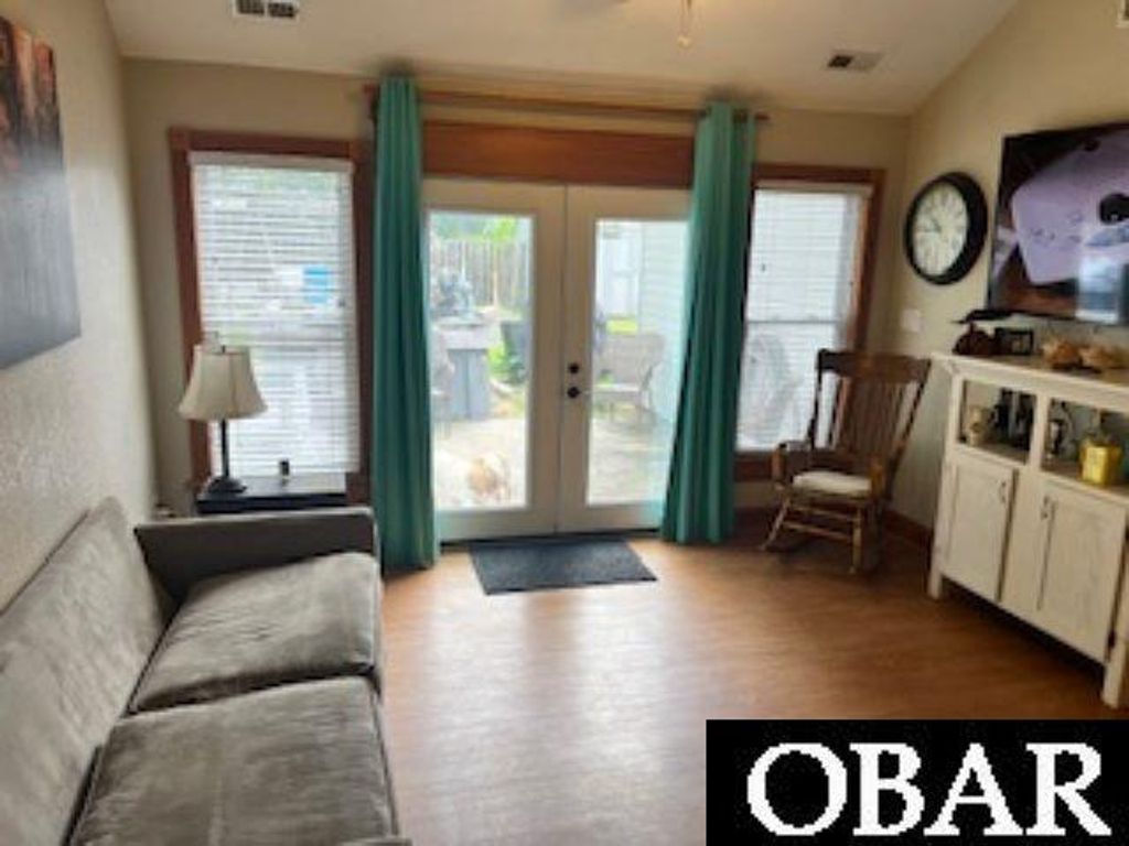 Image 7 of property listing at 109 Golden Jubilee Street Lot 9, Jarvisburg, NC 27947