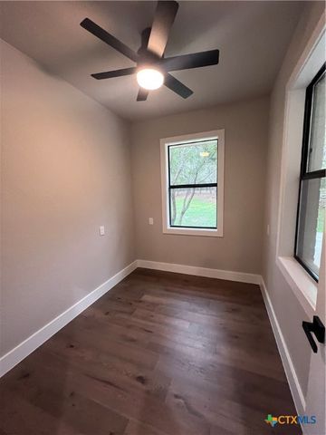725 Winding View, New Braunfels, TX 78132