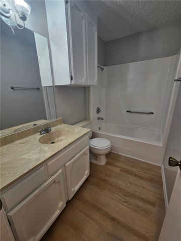 4023 Oak Bay Dr i, Corpus Christi, TX 78413