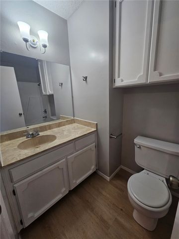4023 Oak Bay Dr i, Corpus Christi, TX 78413