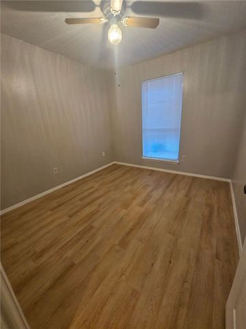 4023 Oak Bay Dr i, Corpus Christi, TX 78413