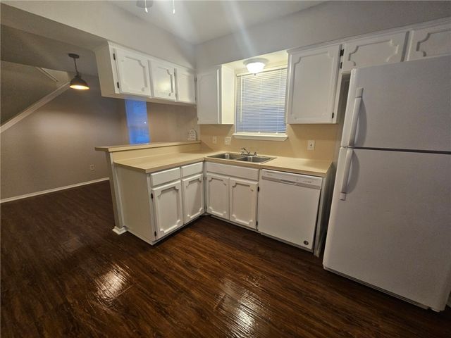 4023 Oak Bay Dr i, Corpus Christi, TX 78413