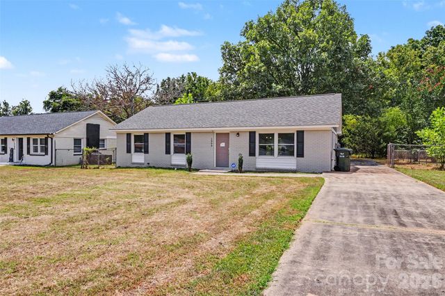 1240 Glenarden Drive, Rock Hill, SC 29730
