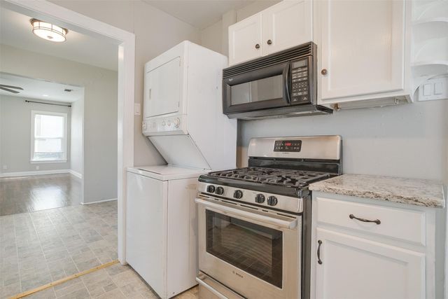 4921 Pershing Avenue, Fort Worth, TX 76107