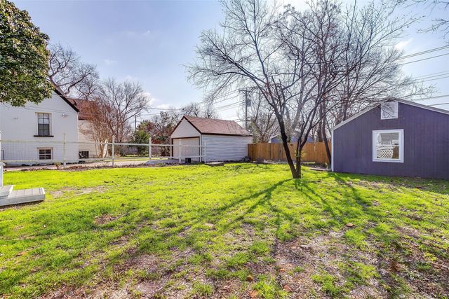 4921 Pershing Avenue, Fort Worth, TX 76107