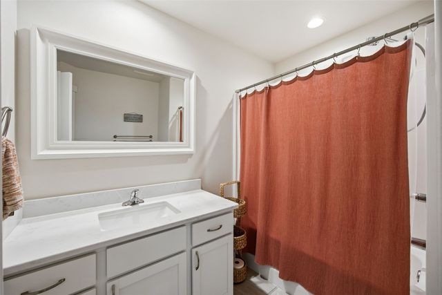 1237 Ronald Way, North Liberty, IA 52317