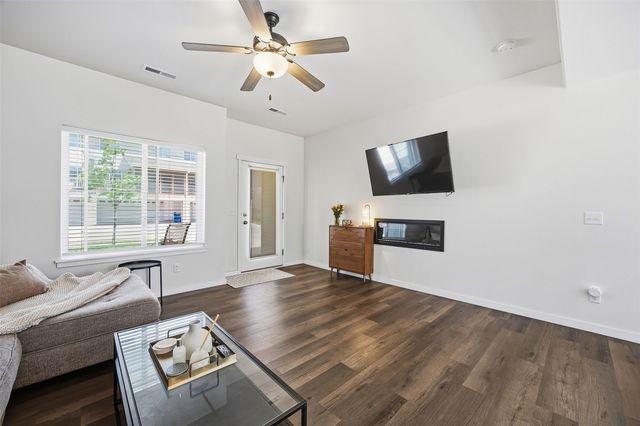 1237 Ronald Way, North Liberty, IA 52317