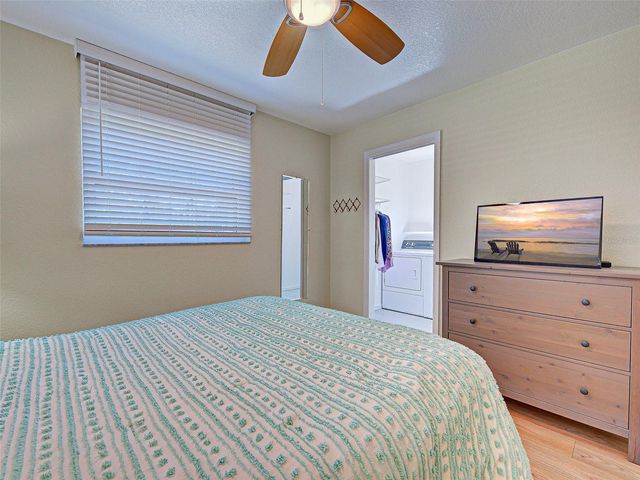 940 BRENGLE AVENUE, Englewood, FL 34223