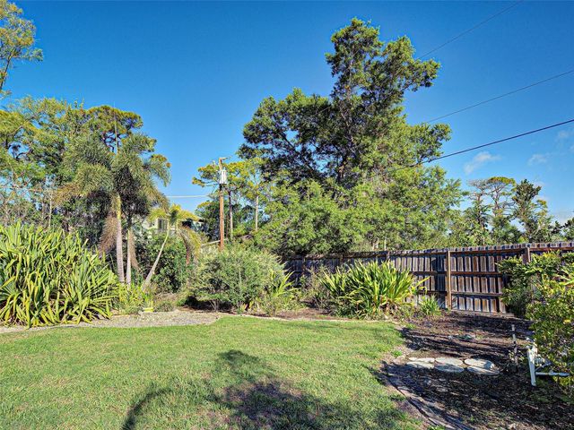 940 BRENGLE AVENUE, Englewood, FL 34223