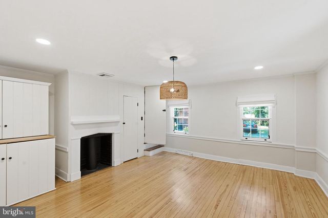 4273 QUAKERBRIDGE RD, Princeton, NJ 08540