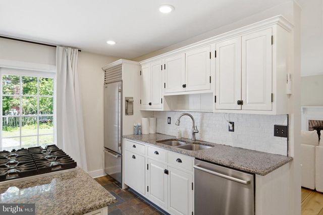 4273 QUAKERBRIDGE RD, Princeton, NJ 08540