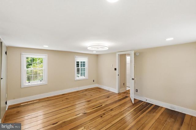 4273 QUAKERBRIDGE RD, Princeton, NJ 08540