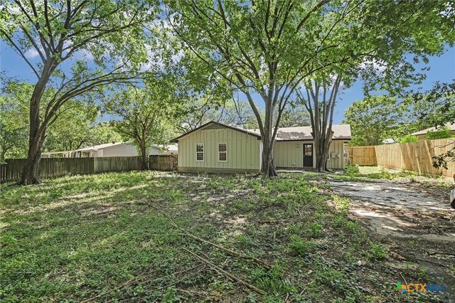 9809 Dallum Drive, Austin, TX 78753
