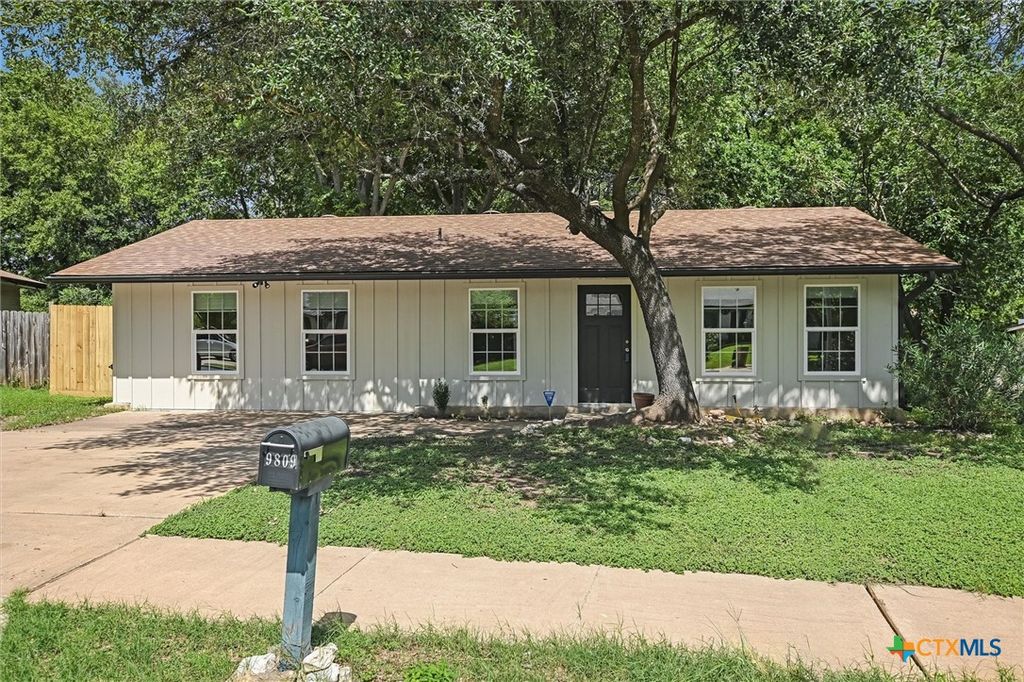 9809 Dallum Drive, Austin, TX 78753