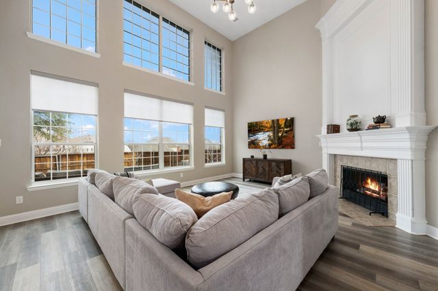 1009 Highfield Trail, Irving, TX 75063