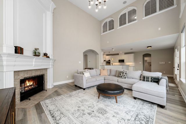 1009 Highfield Trail, Irving, TX 75063