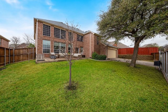 1009 Highfield Trail, Irving, TX 75063