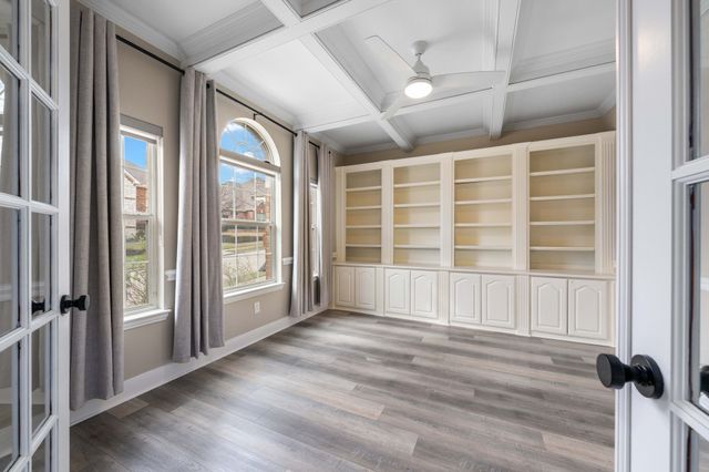 1009 Highfield Trail, Irving, TX 75063