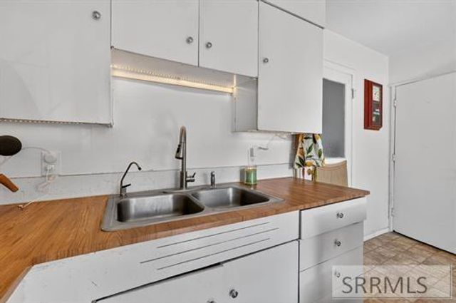 318 Johnson Avenue, Pocatello, ID 83204