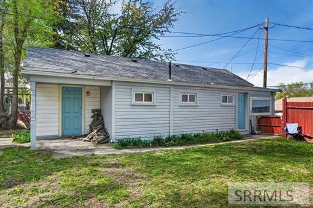 318 Johnson Avenue, Pocatello, ID 83204