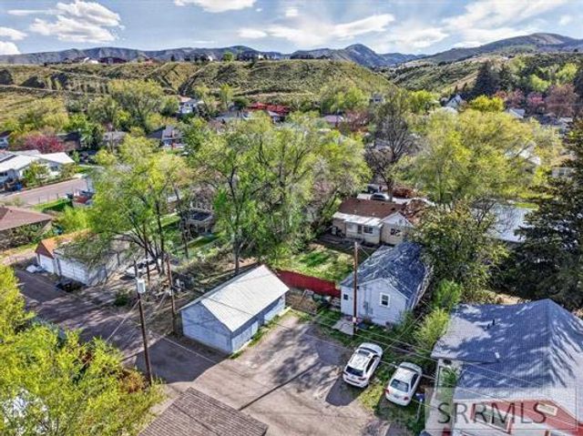 318 Johnson Avenue, Pocatello, ID 83204