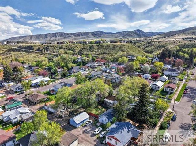 318 Johnson Avenue, Pocatello, ID 83204