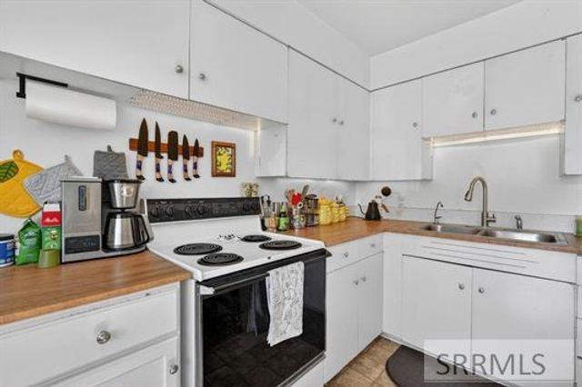 318 Johnson Avenue, Pocatello, ID 83204